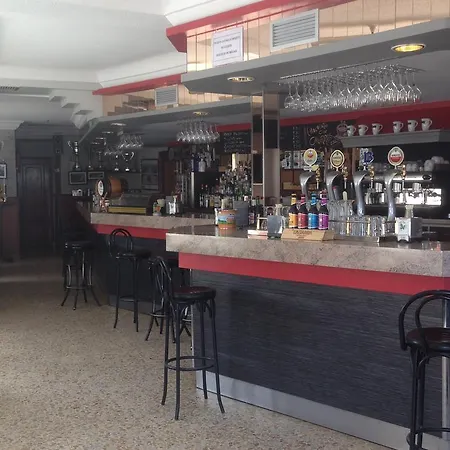 Hostal Salones Victoria-3